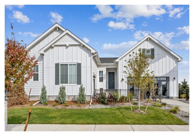 Richmond American Homes in Barefoot Lakes Community Firestone CO